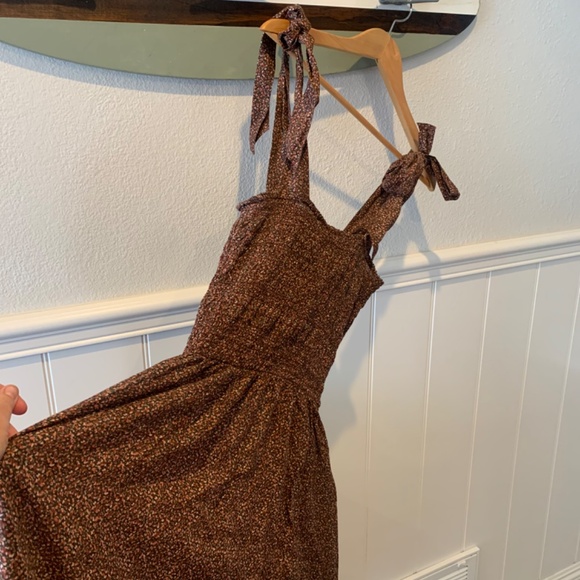 DOEN smocked maxi dress in Ditzy Deep Red Floral - Picture 7 of 9